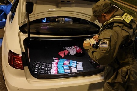 Corrientes: incautaron 60 tarjetas bancarias y 12 chips telefónicos trasladados ilegalmente